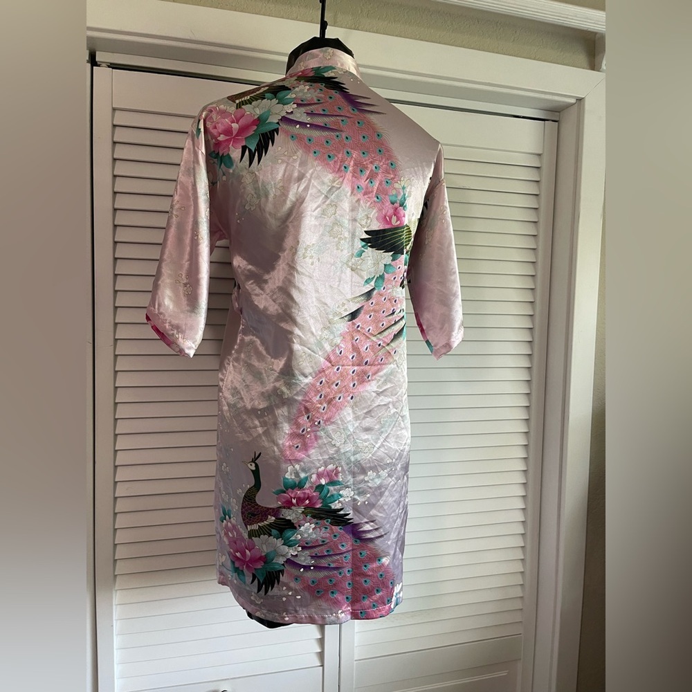 Amazingly, sweet Veami kimono robe peacocks - Picture 3 of 9